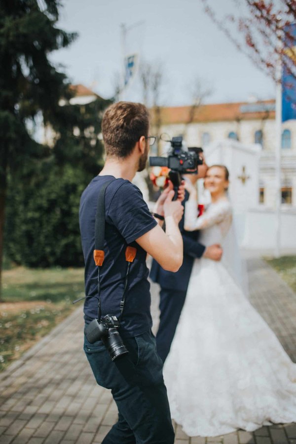 Saisissez l'instant : photographe de mariage à Sarreguemines pour des souvenirs éternels !